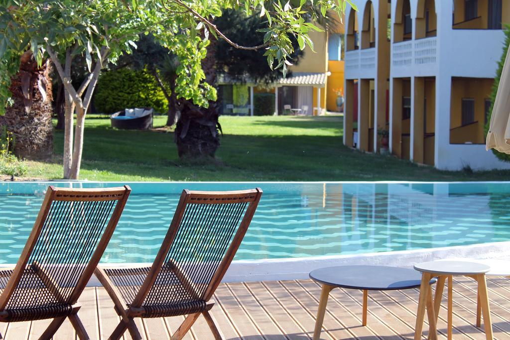 Despotiko Apt. Hotel & Suites Toroni Buitenkant foto