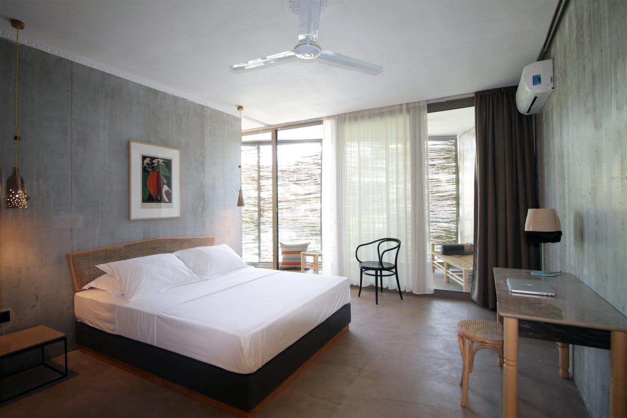 Despotiko Apt. Hotel & Suites Toroni Buitenkant foto