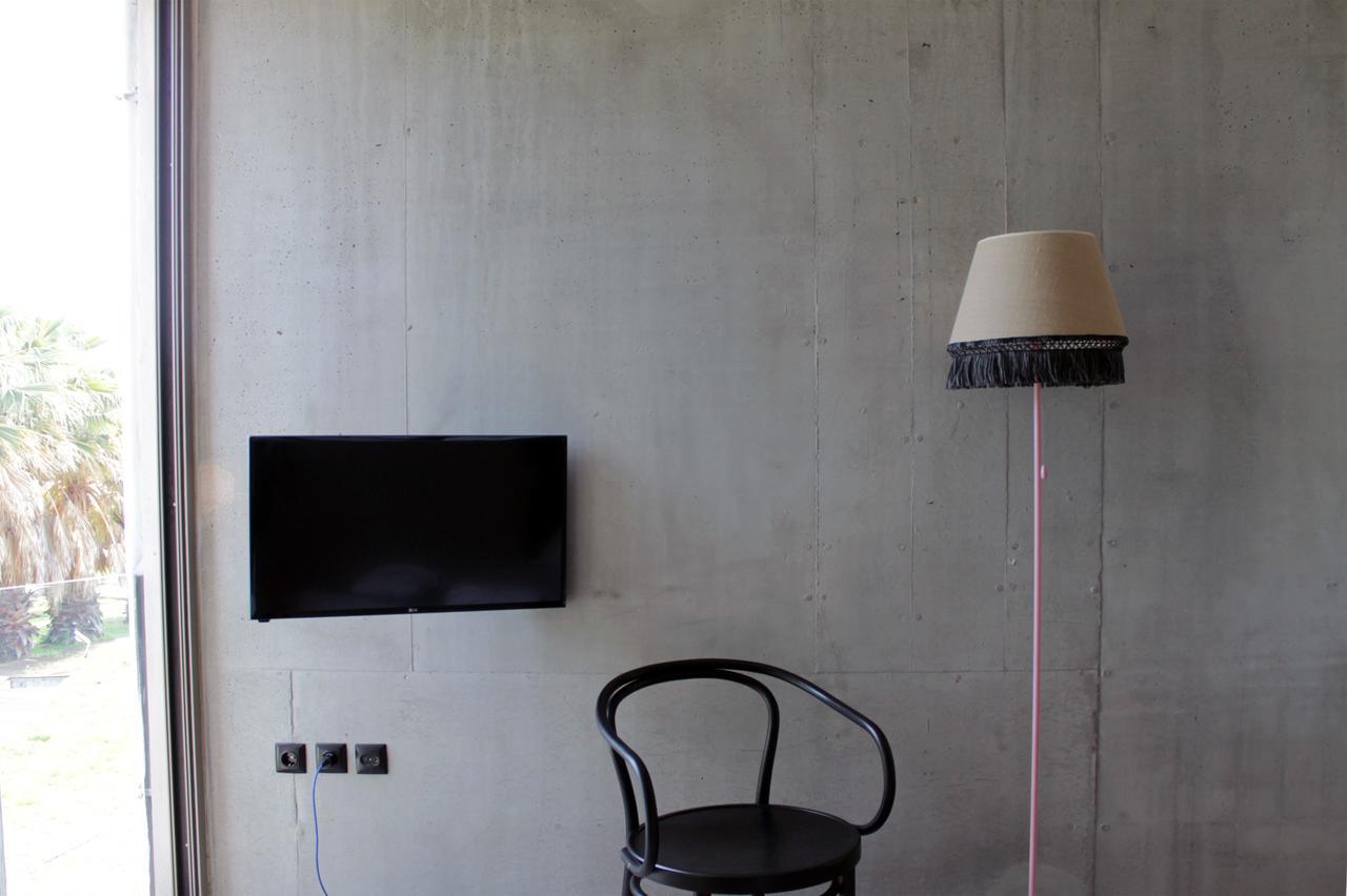 Despotiko Apt. Hotel & Suites Toroni Buitenkant foto